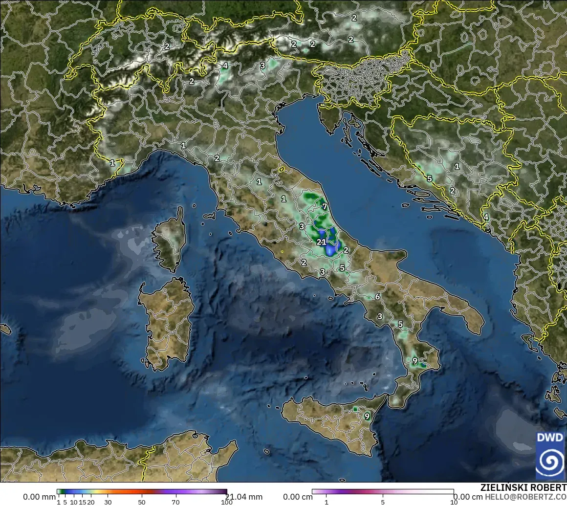 ICON modelo - Italia, Precipitación, nubes y presión